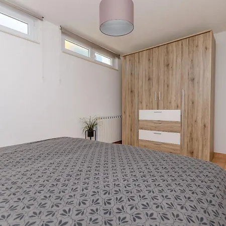 Apartman Rea *